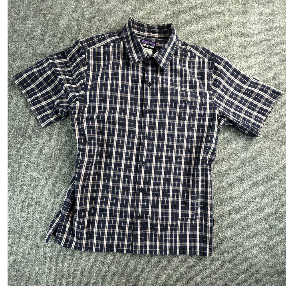 Patagonia Organic Cotton Plaid Button Shirt Men's Small Blue Outdoor Hiking